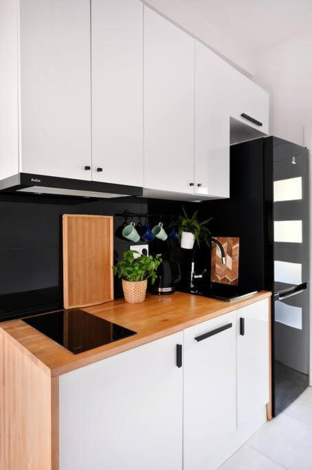 Apartamento Saska Kepa -Ul. Francuska 2' Min Varsovia Exterior foto